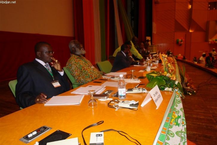 50 ans après leur indépendance - L`exemple de développement de la Corée du Sud enseigné aux africains